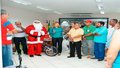 Lucilene Peixoto entrega brinquedos nos distritos