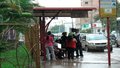 Semtran recupera abrigos de ônibus danificados