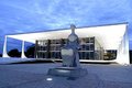 Ministros do STF defendem solução constitucional para perda de mandatos