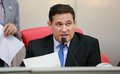 Servidores não terão benefícios e direitos suspensos, garante Maurão