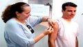 Prefeitura intensifica vacinação contra o sarampo até sábado para atingir meta de imunização