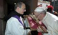 'A morte e ressurreição de Jesus trouxeram novo sentido para todos', afirma dom Leonardo Steiner