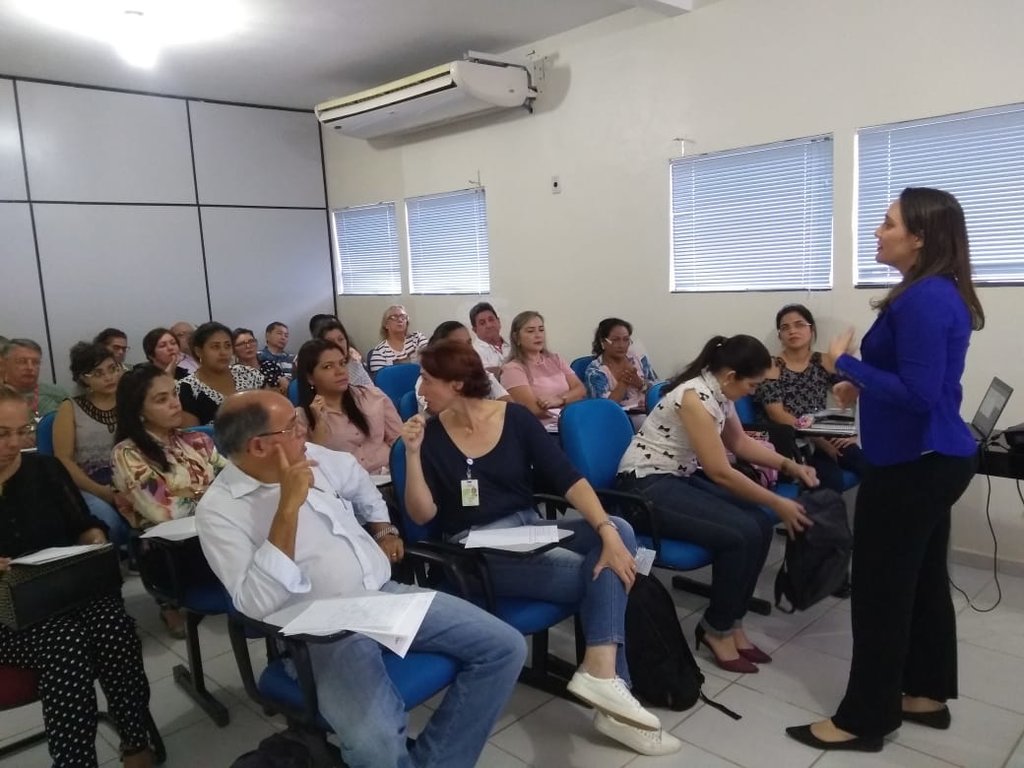 Fhemeron capacita médicos, enfermeiros e bioquímicos para atendimento a hemofílicos - Gente de Opinião