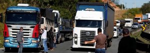  Fim da paralisação não está assegurado, dizem líderes dos caminhoneiros - Gente de Opinião