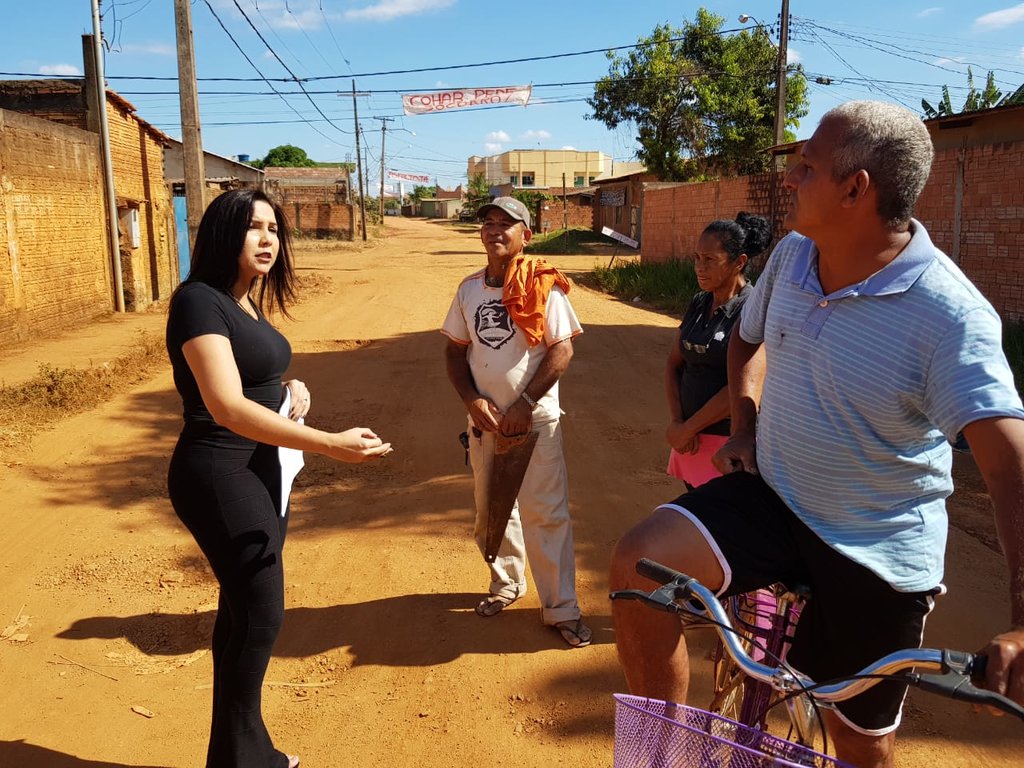 Cristiane Lopes volta a rua São Miguel e cobra providências urgentes - Gente de Opinião