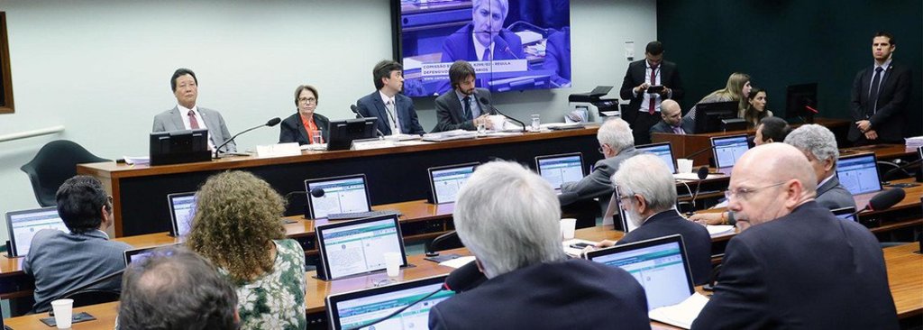 Comissão aprova e 'pacote do veneno' será votado no plenário da Câmara  - Gente de Opinião