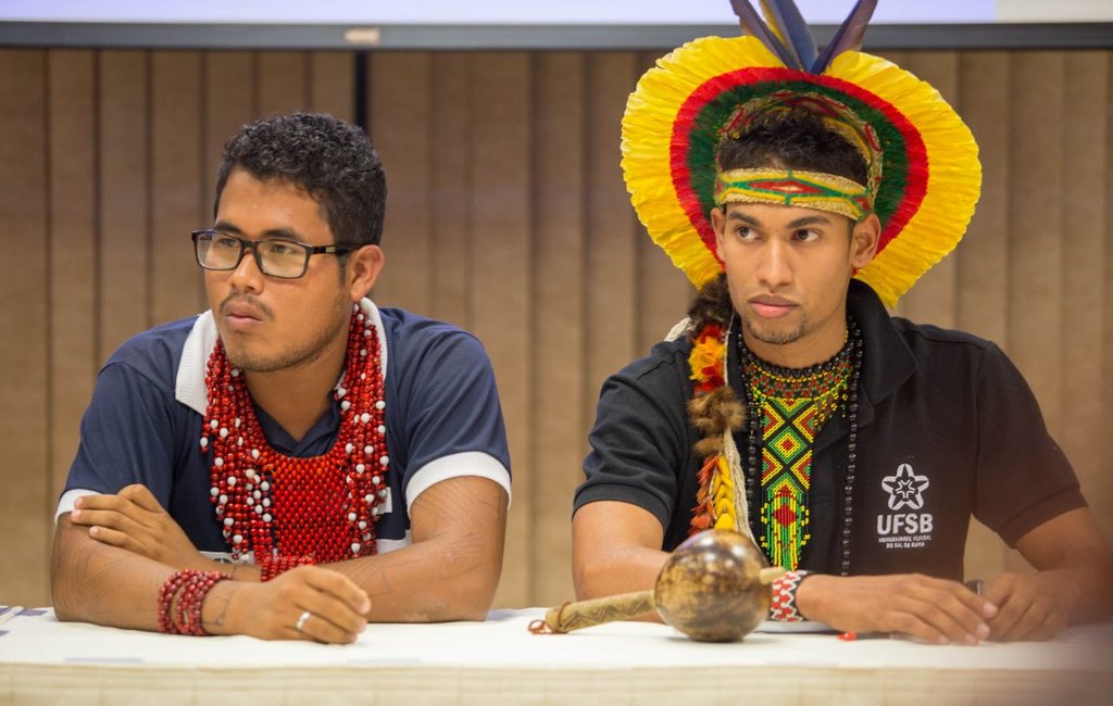 Estudantes indígenas e quilombolas conseguem impedir retrocessos em bolsa estudo - Gente de Opinião