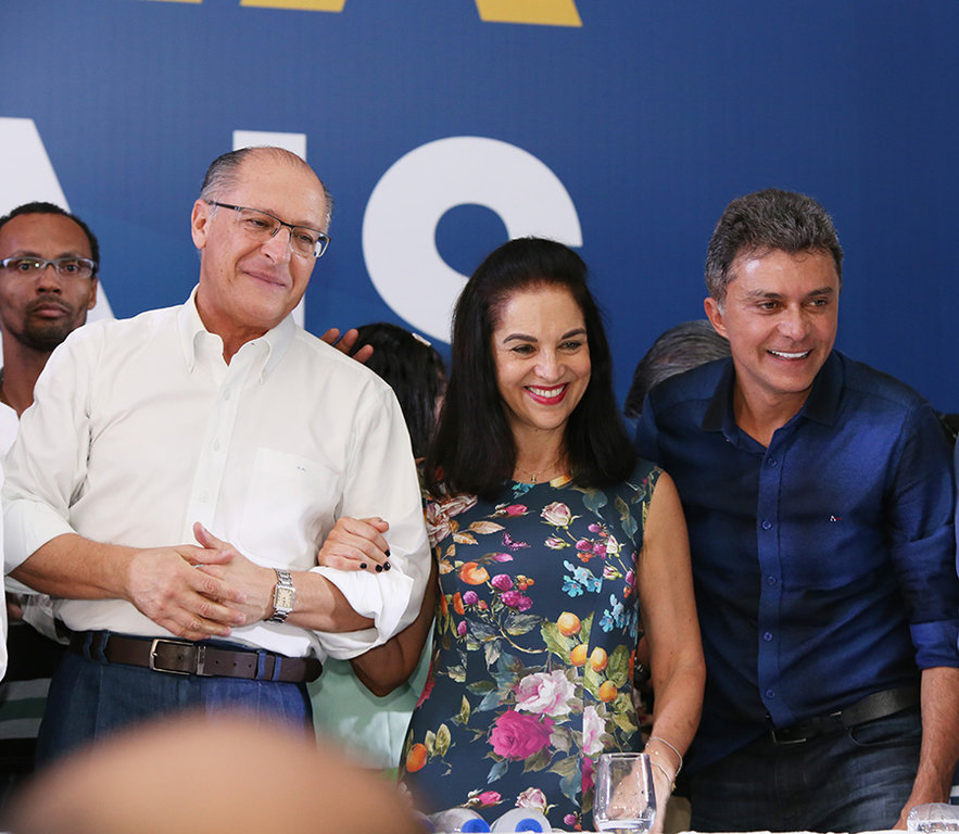 Pré-convenção do PSDB, DEM e PSD reúne milhares em Ji-Paraná  - Gente de Opinião