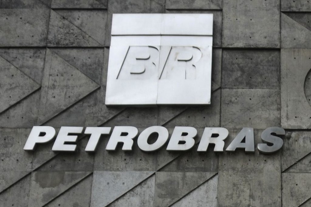STF suspende efeitos de ação trabalhista de R$ 17 bi contra Petrobras - Gente de Opinião