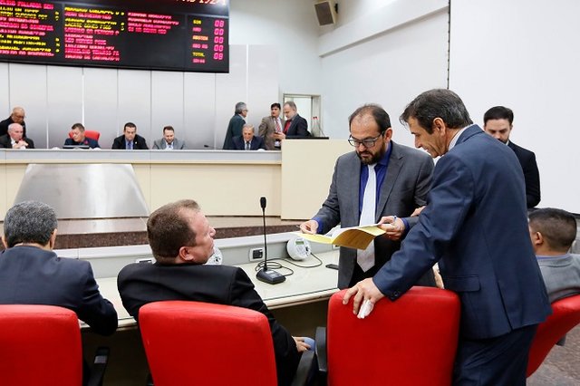 ALE aprova projeto do Executivo sobre nova organização do regime de Previdência  - Gente de Opinião