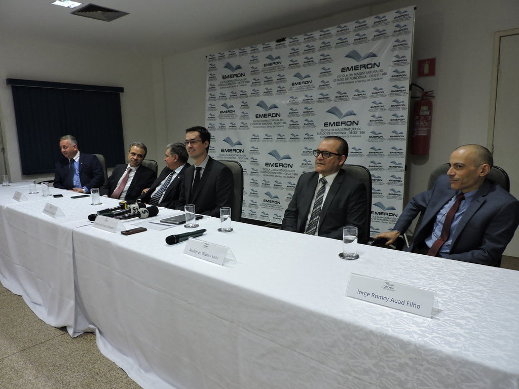  Membros do MPRO participam de aula inaugural da Pós-Graduação em          - Gente de Opinião