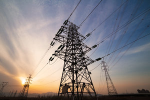 Energia deve ficar 10% mais barata após linhão do madeira - Gente de Opinião
