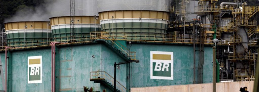 Para beneficiar importadores, Petrobras sobe preço da gasolina nas refinarias  - Gente de Opinião