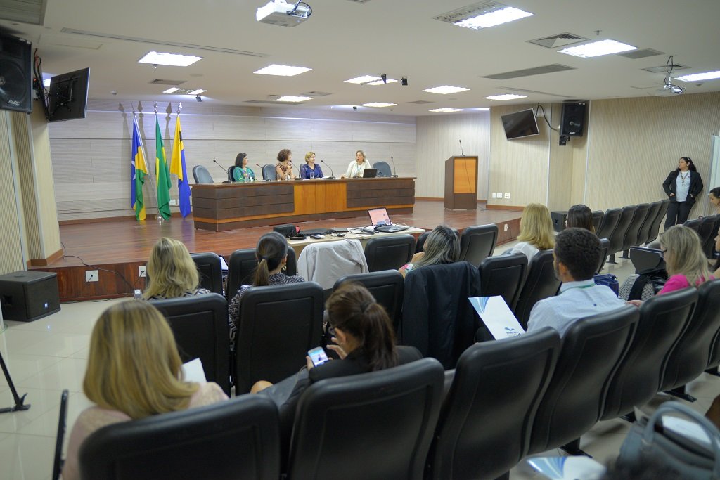 Psicólogos e assistentes sociais do Poder Judiciário promovem encontro estadual para debater os desafios e demandas da profissão  - Gente de Opinião