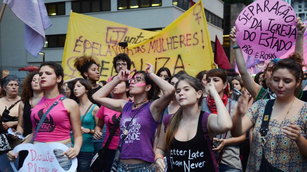 Mulheres rejeitam cada vez mais o candidato Bolsonaro - Gente de Opinião