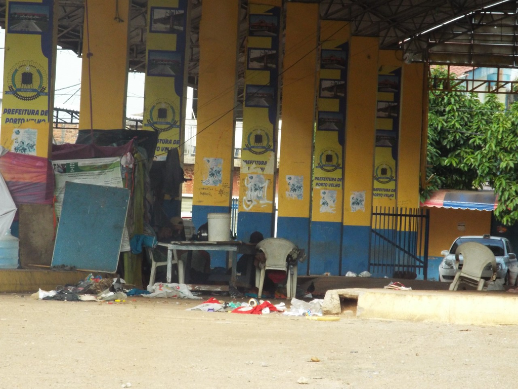 CRACOLÂNDIA: Comerciantes exigem intervenção da prefeitura urgente - Gente de Opinião