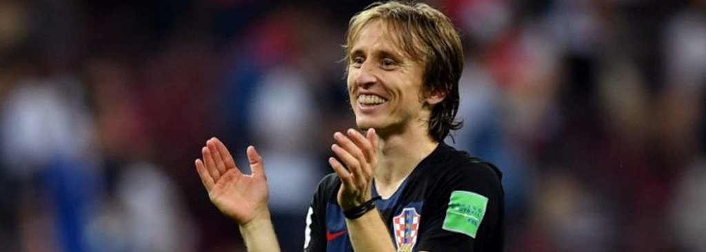 Modric desbanca Cristiano Ronaldo e é eleito melhor jogador do mundo  - Gente de Opinião