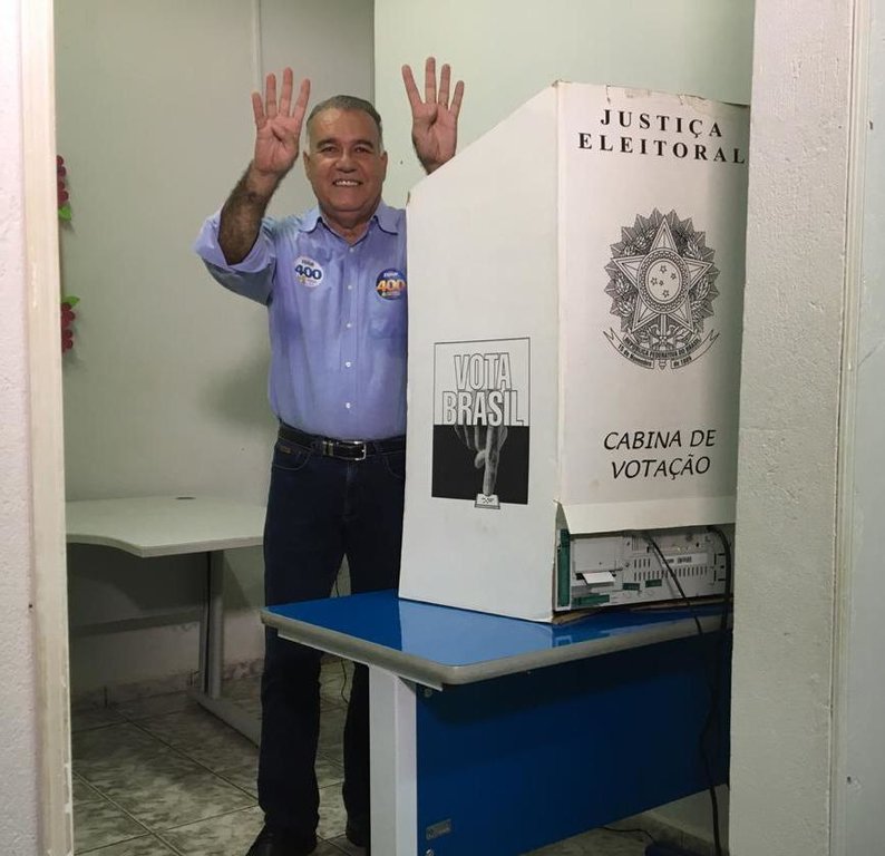 Jesualdo votou em Ji-Paraná e agradeceu apoio da população - Gente de Opinião