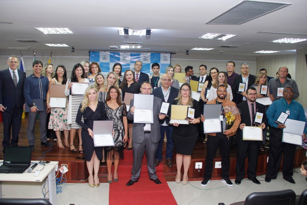 Magistrados recebem o Prêmio Boas Práticas do TJRO - Gente de Opinião