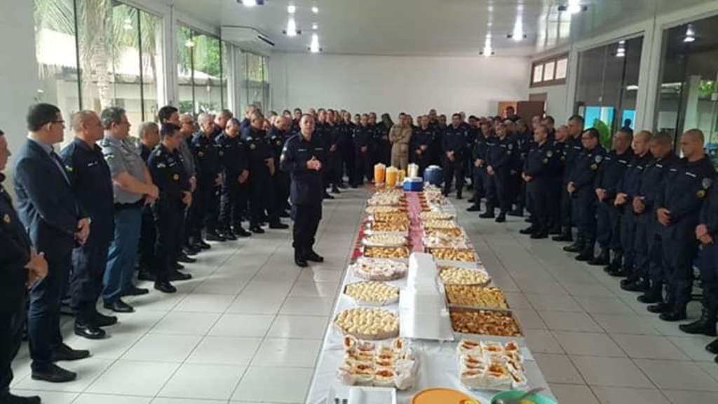 Policiais militares organizam café da manhã para governador eleito - Gente de Opinião