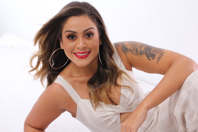 Bruna Paes é destaque na revista Jovem Empreendedor - Gente de Opinião