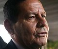 VICE-PRESIDENTE MOURÃO CONFRONTA BOLSONARO E DIZ QUE AMEAÇA A PARLAMENTAR É CRIME CONTRA DEMOCRACIA