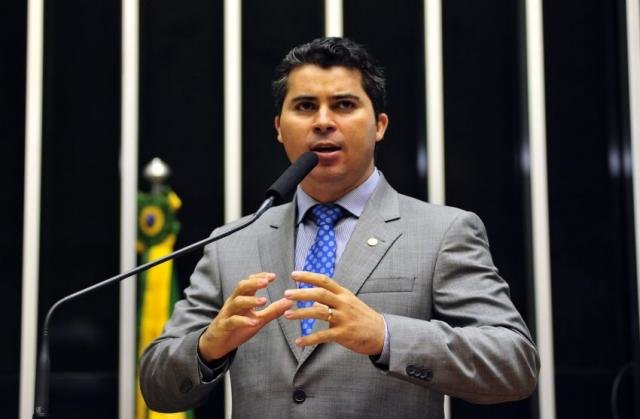 Senador Marcos Rogério diz que PEC sobre aborto deve ser debatida na CCJ - Gente de Opinião