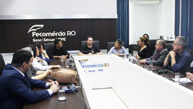 Fecomércio/RO em reunião com o deputado Federal Léo Moraes debate Aviação Regional - Gente de Opinião