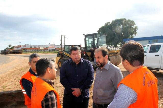 Presidente Laerte Gomes e diretor do DER vistoriam obra de reparos no anel viário de Ji-Paraná - Gente de Opinião