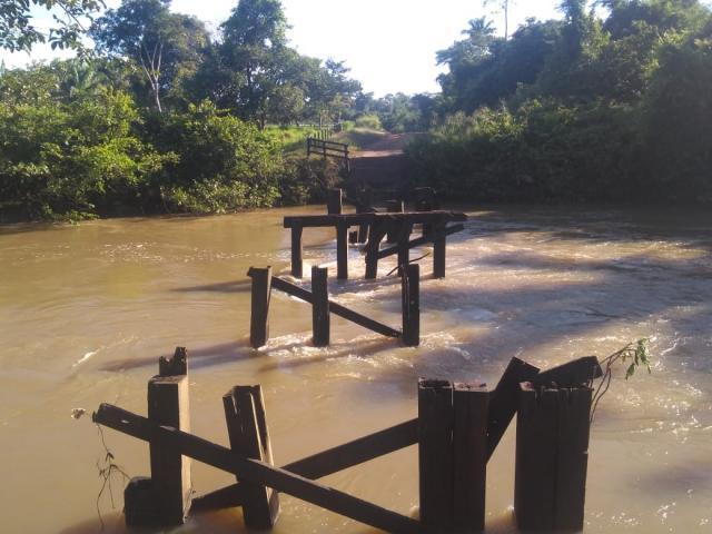 Chuvas causaram prejuízos, em Rolim de Moura, de mais de R$ 850 mil reais; Ponte da linha 204 foi levada pela força da água - Gente de Opinião