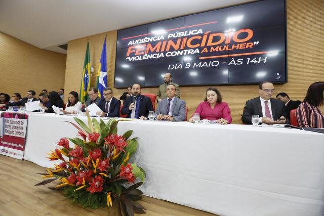 Em audiência pública na Assembleia, promotor do MP revela que três de cada cinco mulheres sofrem de violência doméstica - Gente de Opinião