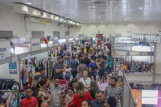 Porto Velho: 3° Edição da Feira da Pechincha é sucesso de compras e vendas - Gente de Opinião