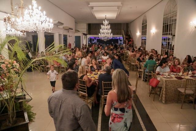 Casa Família Rosetta comemora sucesso do Chá - Gente de Opinião
