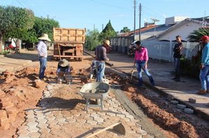 Infraestrutura: Prefeitura cria várias frentes de trabalho para a execução de obras de pavimentação e drenagem - Gente de Opinião