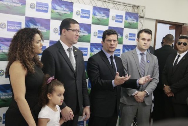 O pacote de medidas foi assinado em abril com a presença do Ministro da Justiça, Sérgio Moro - Gente de Opinião