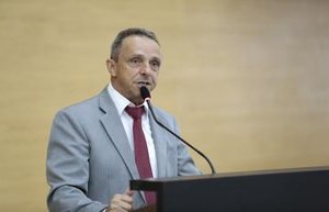 Deputado Lazinho da Fetagro propõe atendimento preferencial à portadores de fibromialgia - Gente de Opinião
