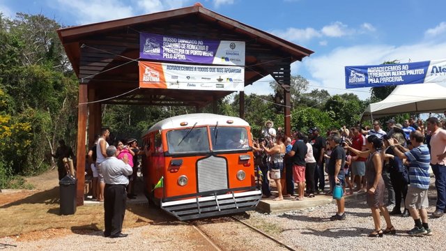 Ferroviários da EFMM comemoram  a volta do passeio de Litorina - Arraial da Zona Leste  com recorde de público - Gente de Opinião