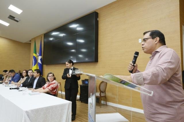 Edson Lustosa, presidente do Centro de Estudos e Pesquisas de Direito e Justiça - Foto: José Hilde (ALE-RO) - Gente de Opinião