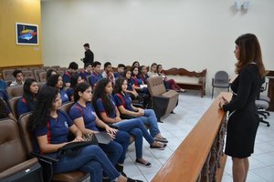 Projeto Justiça e Cidadania leva estudantes da rede pública a acompanharem sessão de julgamento no Tribunal do Júri - Gente de Opinião