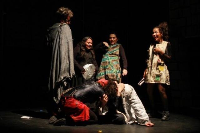 Acadêmicos da Unir apresentam espetáculo teatral "Inimigos do povo" em Minas Gerais - Gente de Opinião