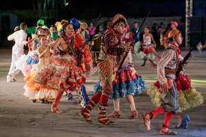 Atrações deram um show na primeira noite do evento - Gente de Opinião