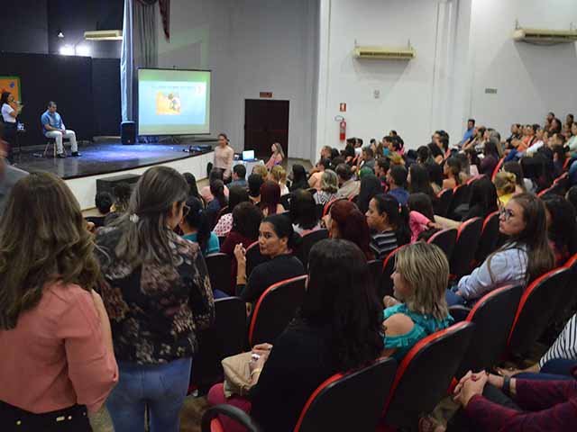 Mais de 300 pessoas participam da Conferência Municipal sobre Autismo em Rolim de Moura - Gente de Opinião