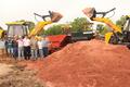 90 toneladas de calcário: Prefeitura atende produtores rurais de três associações em Vilhena