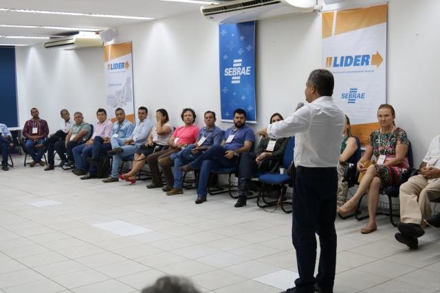 Líderes da região central do estado reúnem-se em Ji-Paraná - Gente de Opinião