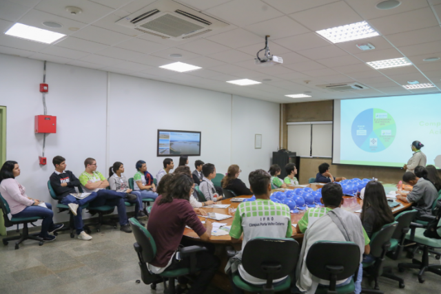 Usina Hidrelétrica Jirau recebe estudantes do IFRO - Gente de Opinião