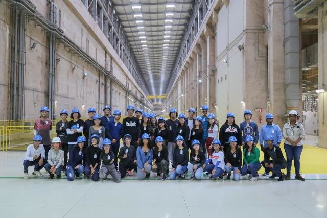 Usina Hidrelétrica Jirau recebe estudantes do ensino médio de capital Porto Velho para visita institucional  - Gente de Opinião