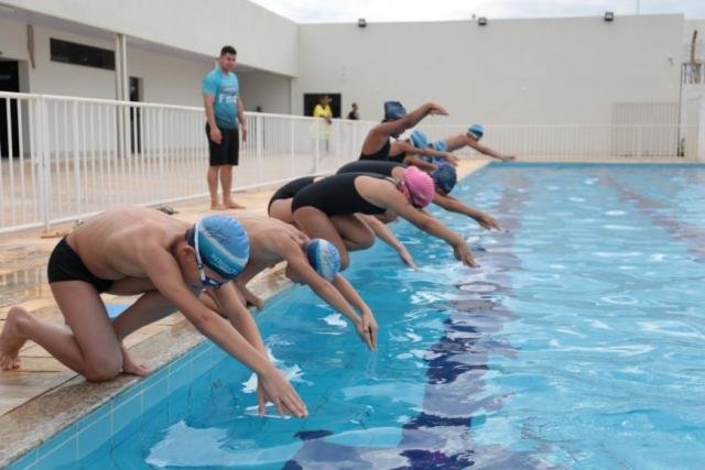 Natação é um dos esportes com mais procura no projeto Voar - Gente de Opinião