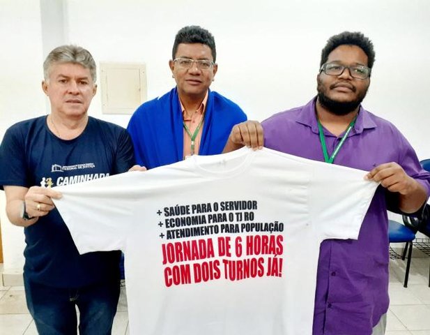 Servidores do Tribunal  de Justiça comemoram 1 ano da PEC das 6 horas - Gente de Opinião