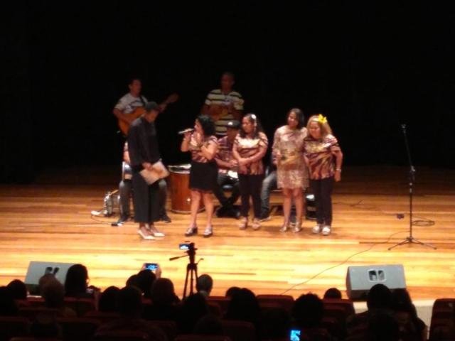 Lenha na Fogueira + Ernesto Melo ganha Concurso Samba de Quadra + Festival Do Mar do Caribe à Beira do Madeira - Gente de Opinião