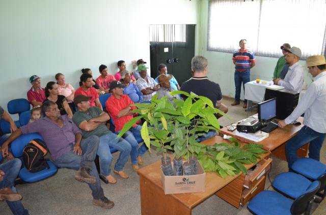 Agricultores de Alta Floresta participam de capacitação oferecida pela Semagri de Rolim sobre Cacau  - Gente de Opinião